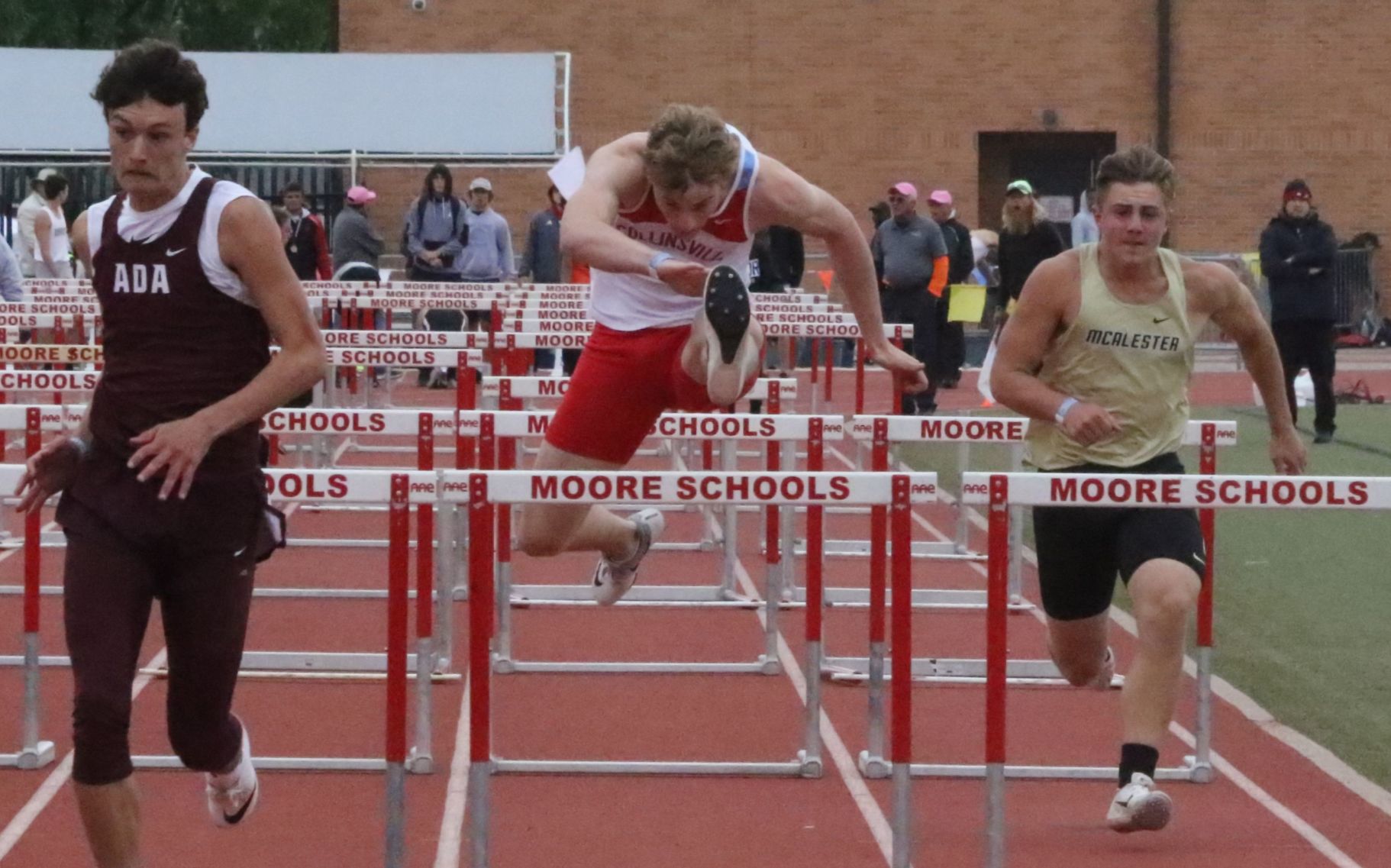 Collinsville Track at State Meet